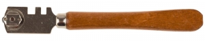 Стеклорез STAYER"MASTER" деревянная ручка, 3 ролика